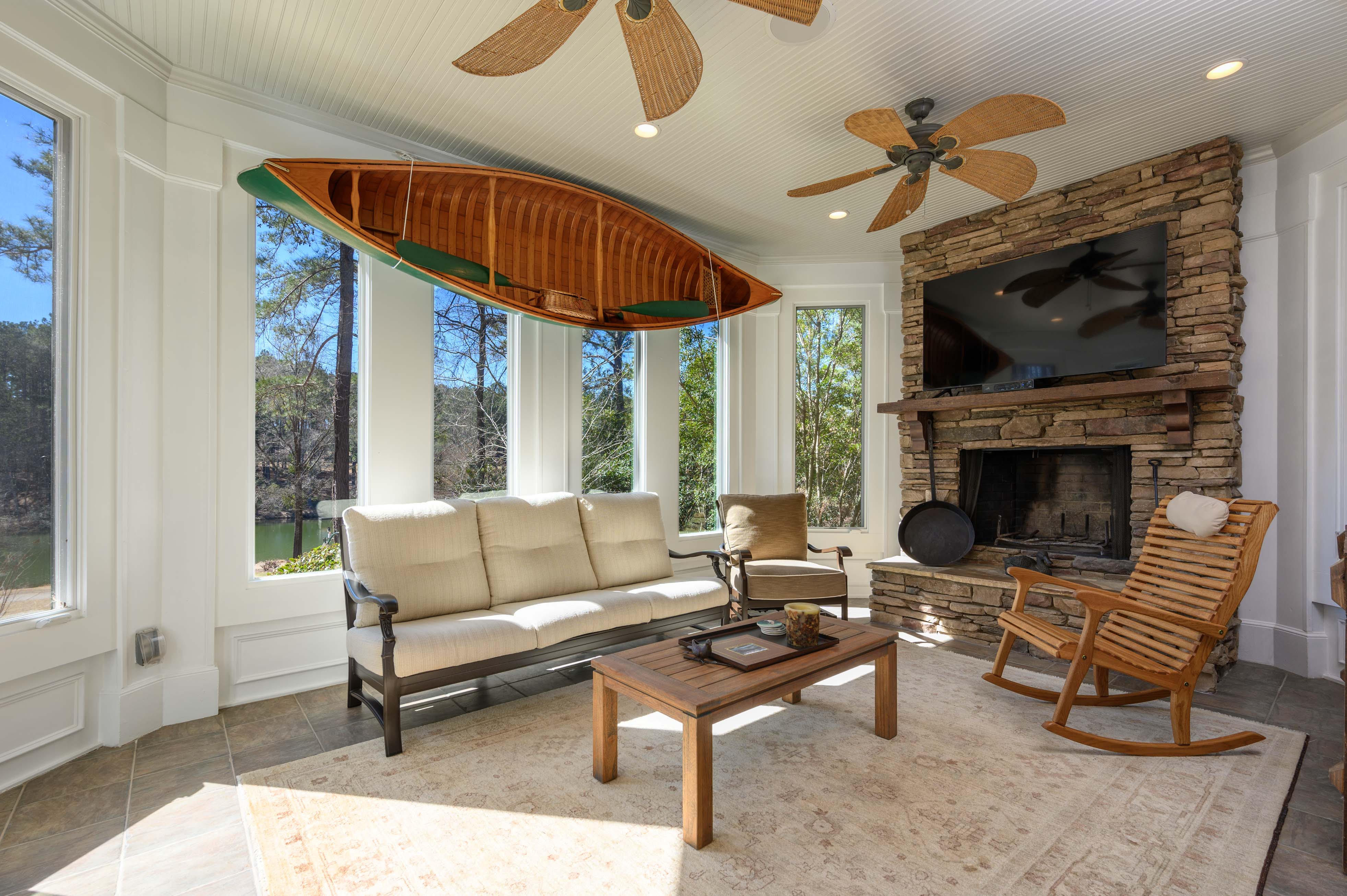 1221 Lake Club Drive image 11